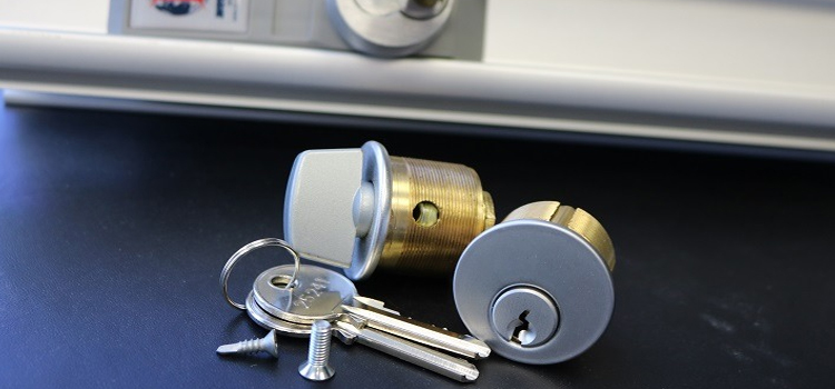 Commercial Lock Installation Las Flores
